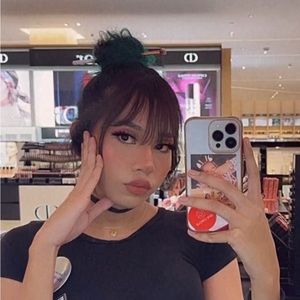 Meet your Posher, Kiku